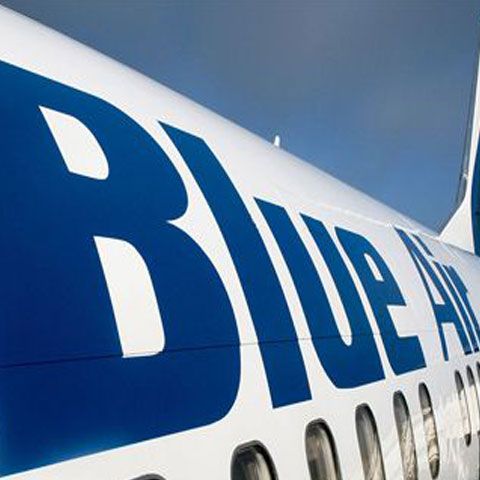 Blue Air, operator de aeroporturi