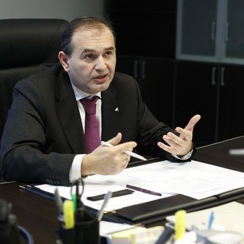 Noul şef al Transelectrica: Trecem la bugetul de criză