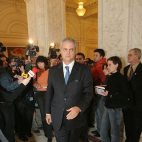 Oprea şi Năstase încing coaliţia