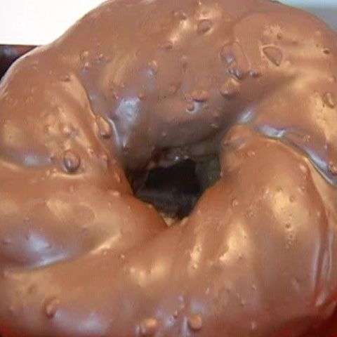 "Coroniţa Obama" se vinde la o patiserie din Alba Iulia - VEZI VIDEO