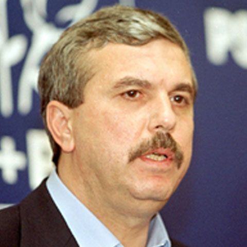 Dan Nica a fost învestit la conducerea Ministerului de Interne