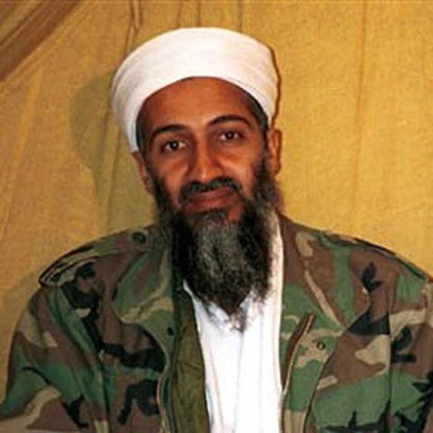 Dennis Blair: Al-Qaida, mai puţin performantă în terorism decât acum un an
