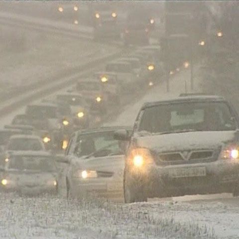 14 localităţi din Timiş au rămas fără energie electrică din cauza viscolului