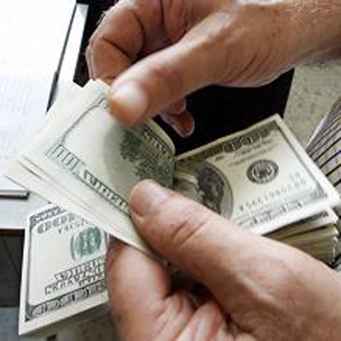 Cont de economii sau investiţii în acţiuni?