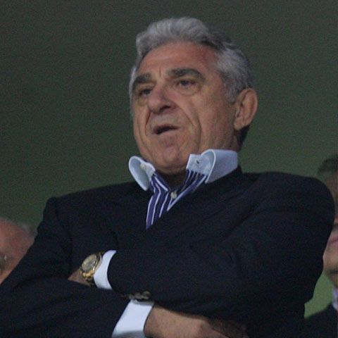 Ioan Becali susţine că l-a propus pe Dan Petrescu în funcţia de antrenor la Chelsea