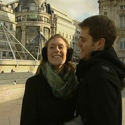 În Italia îndrăgostiţii şi-au legat destinele cu lanţuri atârnate de un pod 