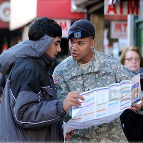 Armata americană recrutează imigranţi posesori de carte verde 