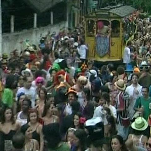 Repetiţie generală pentru carnavalul de la Rio - VEZI VIDEO