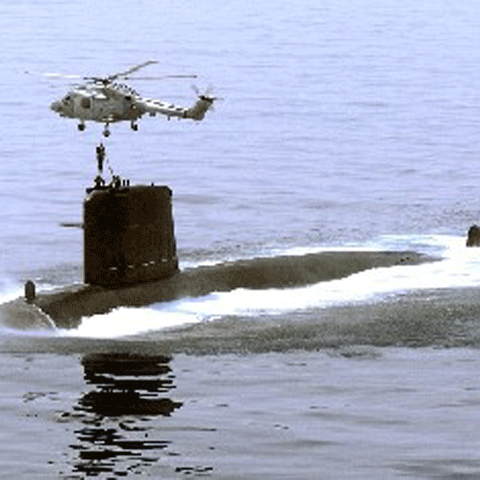 Coliziune între două submarine nucleare, unul francez şi unul britanic