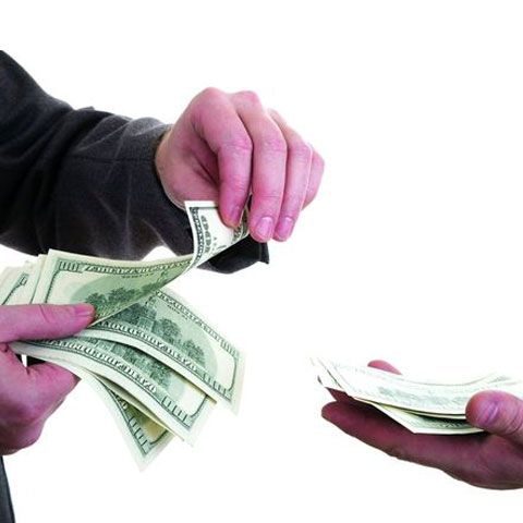 Managerii de HR şi marketing, mai ieftini cu 40 la sută decât anul trecut