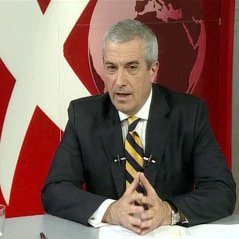 Orban, pe tuşă. Tăriceanu pune cruce funcţiei de preşedinte executiv
