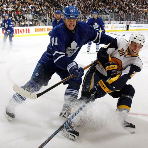 NHL: Partida  Buffalo Sabres - Toronto Maple nu a fost lipsită de bătăi 