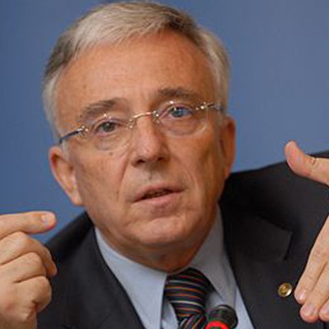 BNR: Ne lipsesc 3-4 mld. euro pentru datoria companiilor