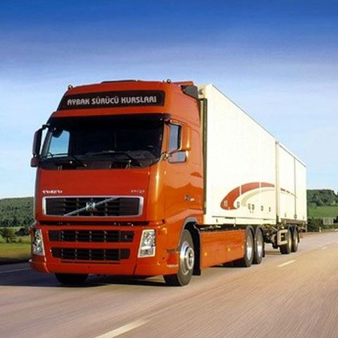 Un TIR cu ciocolată a fost furat de pe şoseaua de centură din Arad