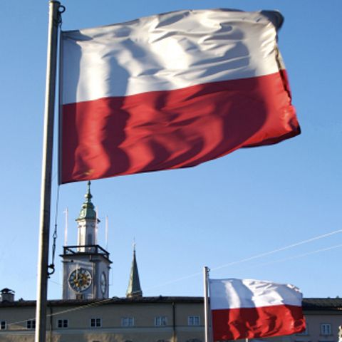 Polonezii care au rămas fără identitate vor primi compensaţii