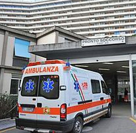 Suporterul călcat de autocarul Fiorentinei şi-a revenit parţial - VIDEO