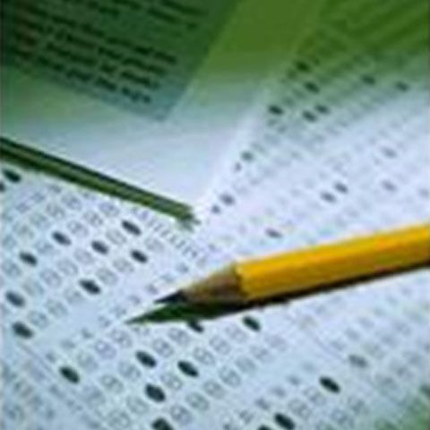 O femeie de 67 de ani din Coreeea de Sud a picat de 775 de ori testul scris de legislaţie rutieră 