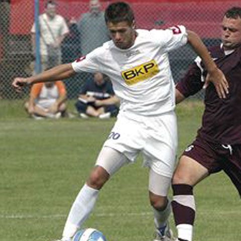 Daminuţă trage tare să-i ia ochii lui Mourinho