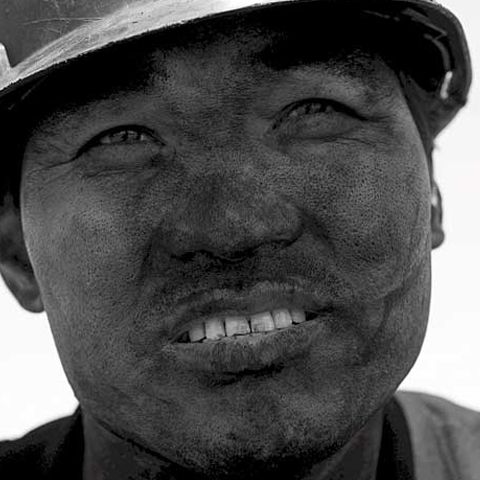 Cel puţin 44 de mineri au murit într-un accident produs în China 