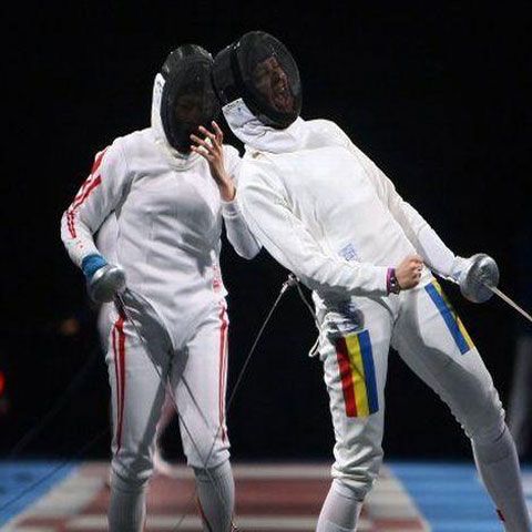 Scrimă: România a câştigat aurul la spadă în cadrul Grand-Prix-ului de la Paris