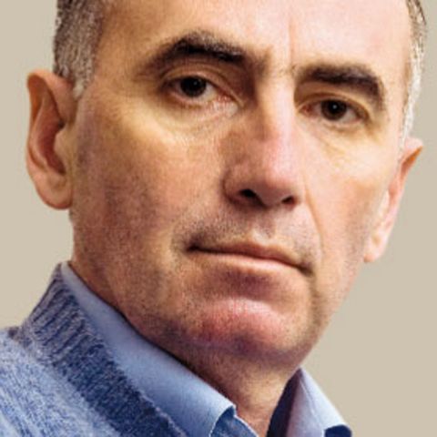 Radu Călin Cristea: Coana Efimiţa la Cotroceni