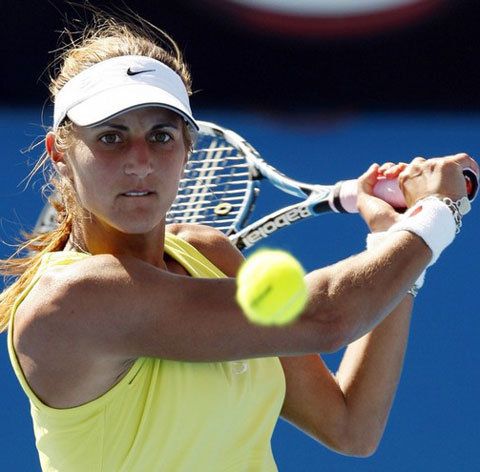 Tenis: Raluca Olaru şi Edina Gallovits au fost eliminate în primul tur la Acapulco