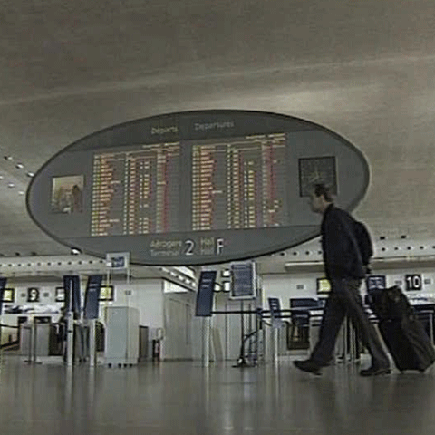 Grevă a controlorilor de trafic aerian din Grecia