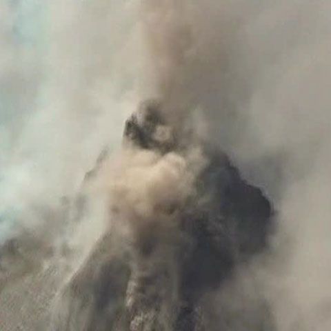 Vulcanul Chaiten a erupt pentru a treia oară în 24 de ore