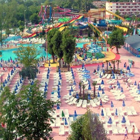 Bugetarii vor primi obligatoriu tichete de vacanţă în limita bugetelor