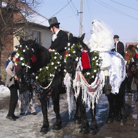 Înainte de Postul Paştelui, în Ocna de Jos are loc carnavalul de Fârşang 