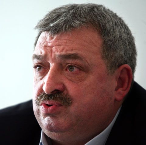 Marcel Popescu şi alţi cinci angajaţi ai clubului Dinamo Bucureşti, cercetaţi disciplinar în cazul Eugen Preda