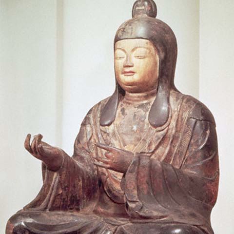 Japonezii bat statuile zeilor pentru a scăpa de criză