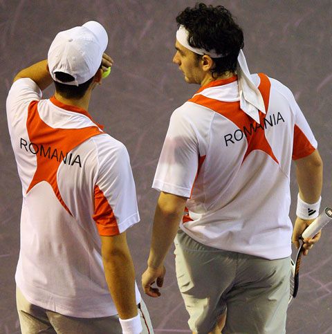 Tenis: Mergea şi Tecău au ratat calificarea în semifinalele turneului de la Besancon