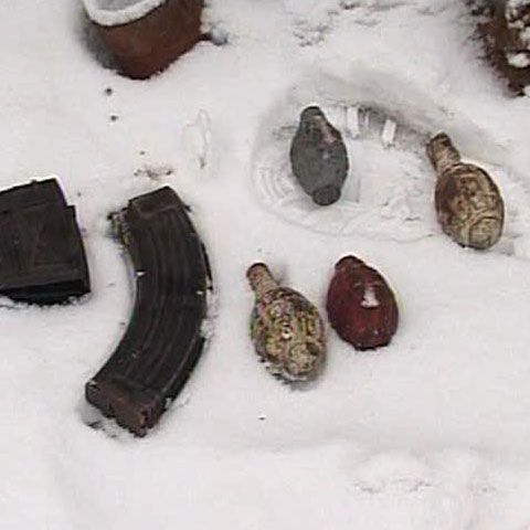 Mai multe grenade au fost găsite într-un depozit de fier vechi din Cluj