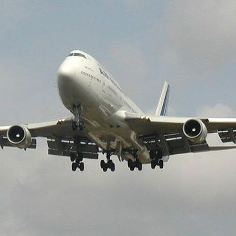 Este posibil ca unii operatori aerieni să încerce să scadă costurile, din cauza crizei