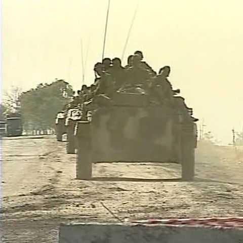 Guatemala vrea să cumpere armament rusesc şi să plătească în produse 