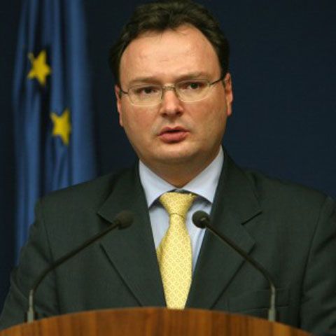Cancelaria premierului va fi desfiinţată în cel mult 10 zile 