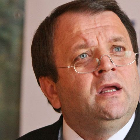 Gheorghe Flutur: Miniştrii trebuie să vină urgent cu un plan de reducere a agenţiilor guvernamentale