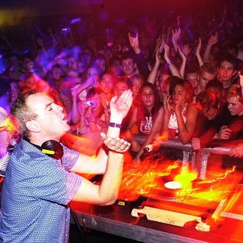 Fatboy Slim are probleme cu alcoolul