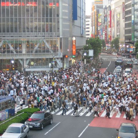 Japonia va da fiecărui cetăţean 121 de dolari, pentru a sprijini economia