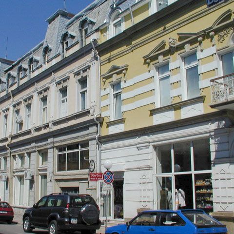 Multe companii româneşti şi greceşti au început să se mute în Bulgaria, pentru reducerea costurilor