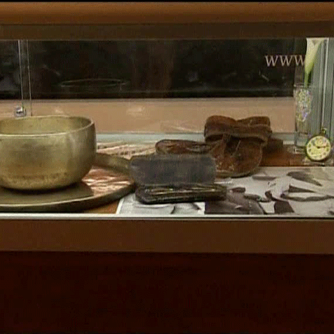 Obiecte care i-au aparţinut lui Mahatma Gandhi, vândute la licitaţie cu 1,8 milioane dolari