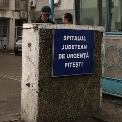 Medicii argeşeni care l-au diagnosticat greşit pe tânărul argeşean bolnav de botulism sunt anchetaţi 