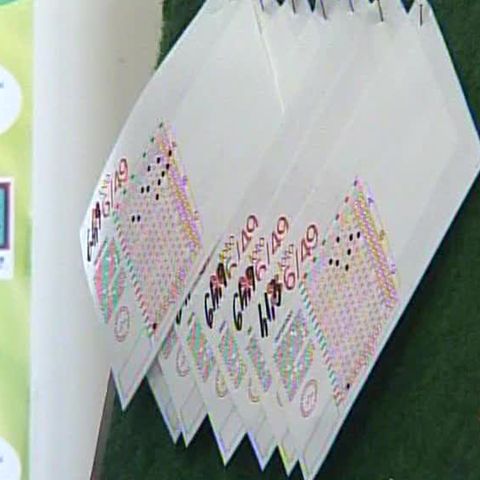 Premiul de la Loto, în valoare de 4,2 milioane de euro, a fost reportat. Vezi aici numerele extrase