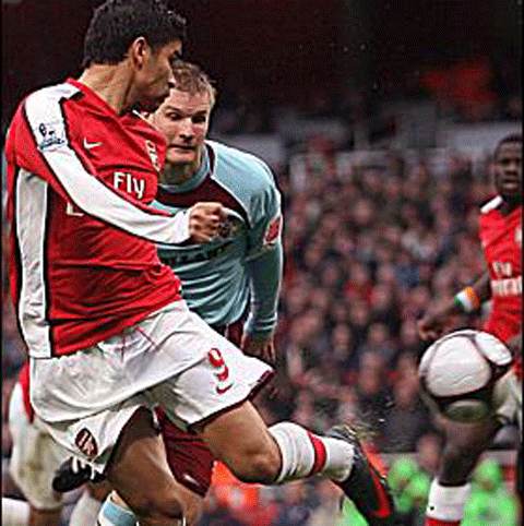 Arsene Wenger: "Eduardo a marcat golul sezonului".VEZI VIDEO