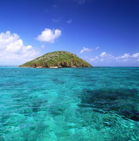 Un băieţel de 4 ani a câştigat o insulă la loto