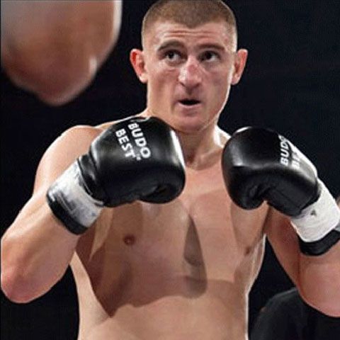 Poli Iaşi îl vrea în lot pe luptătorul Cătălin Moroşanu. VEZI AICI DE CE!