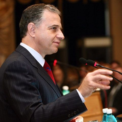 Mircea Geoană a avut o întâlnire cu miniştrii PSD, în cadrul căreia s-a discutat şi posibilul acord cu FMI