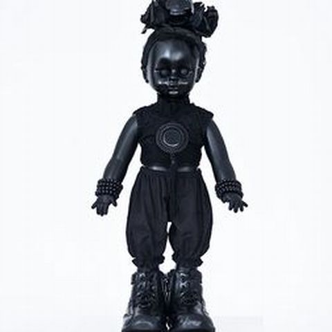 Armată de păpuşi voodoo la H art Gallery