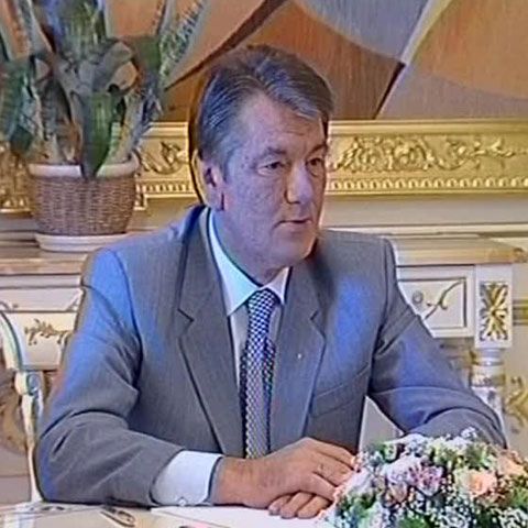 Ucraina va scoate 12 miliarde de dolari din rezerva valutară